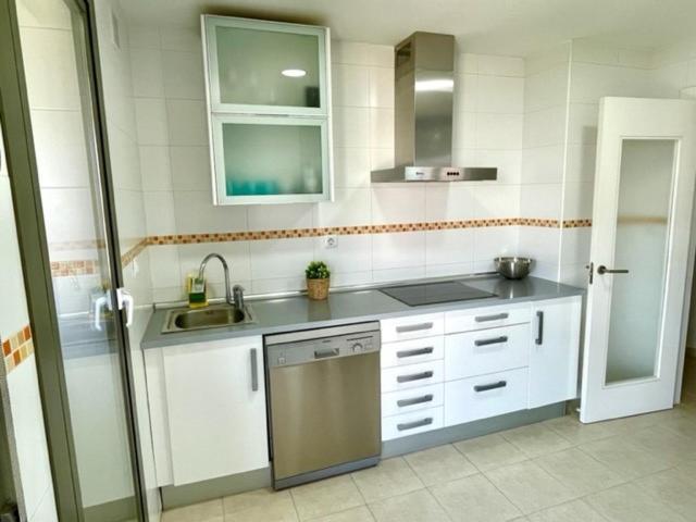 Gatu Premium Racimo, Terraza, Piscina, Aire Ac, Wifi Y Parking " Preferente Mayores De 25 Anos Y Familias " El Puerto de Santa Maria Exterior photo