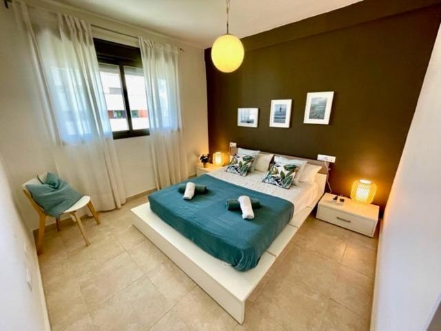Gatu Premium Racimo, Terraza, Piscina, Aire Ac, Wifi Y Parking " Preferente Mayores De 25 Anos Y Familias " El Puerto de Santa Maria Exterior photo