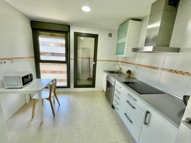 Gatu Premium Racimo, Terraza, Piscina, Aire Ac, Wifi Y Parking " Preferente Mayores De 25 Anos Y Familias " El Puerto de Santa Maria Exterior photo